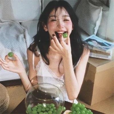 四季之春 海报